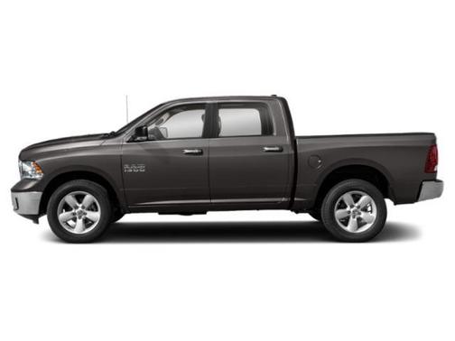 2024 RAM 1500 Classic Warlock Crew Cab 4x2 5'7' Box