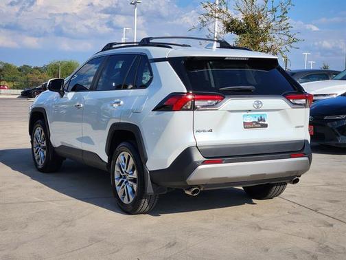 2023 Toyota RAV4 Limited