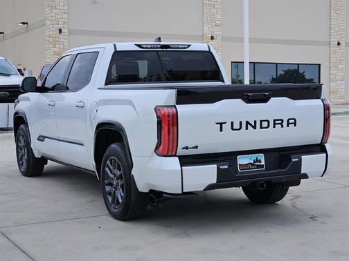 2025 Toyota Tundra Platinum