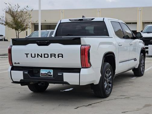 2025 Toyota Tundra Platinum