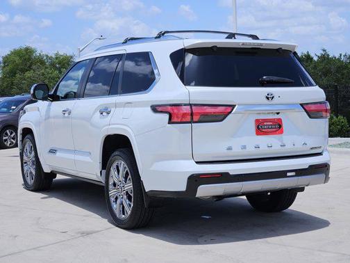 2025 Toyota Sequoia Base