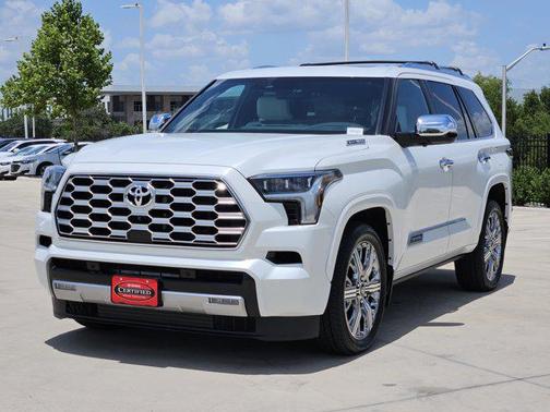2025 Toyota Sequoia Base