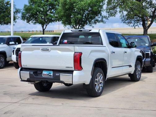 2025 Toyota Tundra Hybrid 1794 Edition