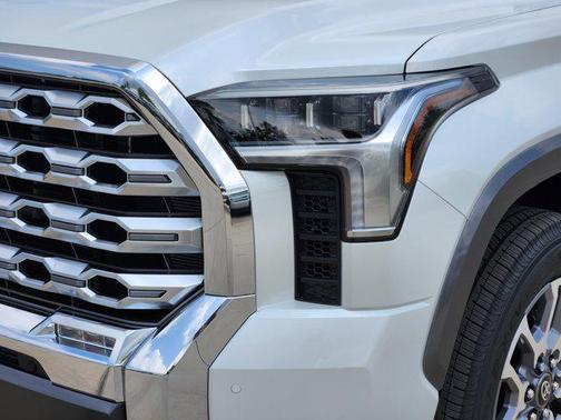 2025 Toyota Tundra Hybrid 1794 Edition