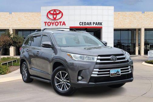 2018 Toyota Highlander SE