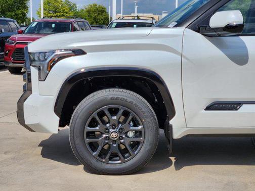 2025 Toyota Tundra Platinum