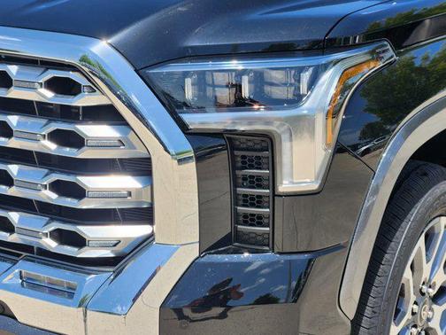 2025 Toyota Tundra Hybrid 1794 Edition