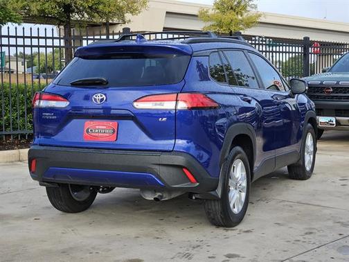 2024 Toyota Corolla Cross LE