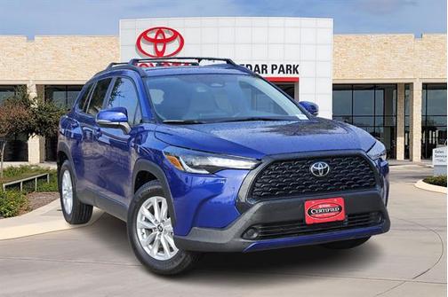 2024 Toyota Corolla Cross LE