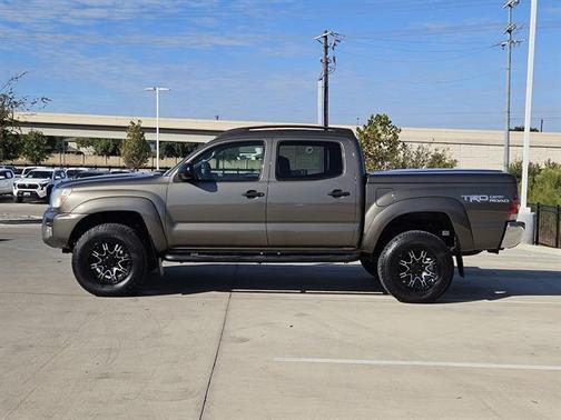 2015 Toyota Tacoma Base