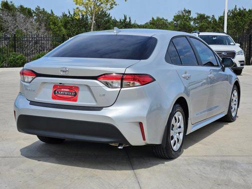 2025 Toyota Corolla LE