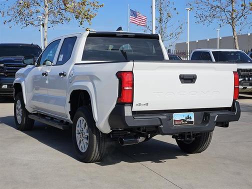 2026 Toyota Tacoma SR