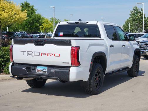 2025 Toyota Tundra Hybrid TRD Pro
