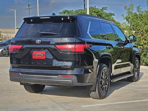 2025 Toyota Sequoia SR5