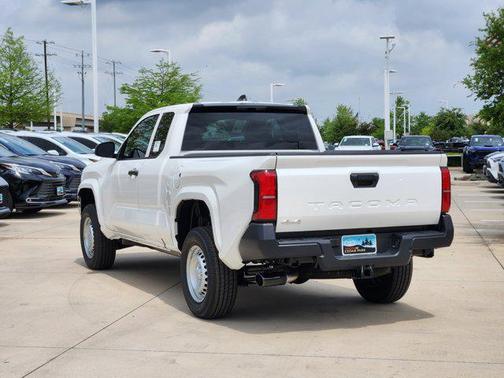 2025 Toyota Tacoma SR