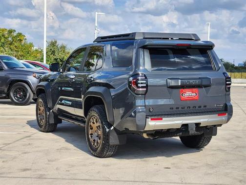 2025 Toyota 4Runner Hybrid Trailhunter