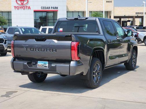 2025 Toyota Tundra Platinum