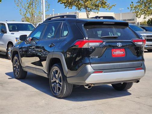 2023 Toyota RAV4 Adventure