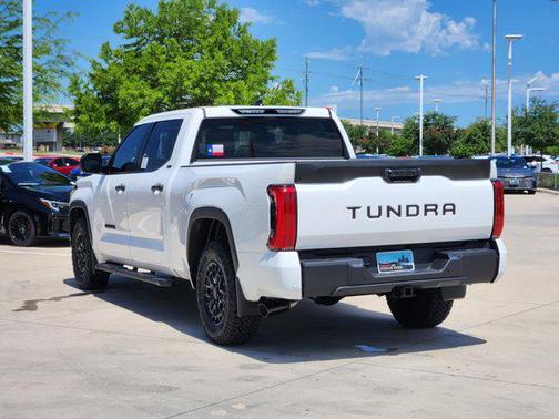 2025 Toyota Tundra SR5