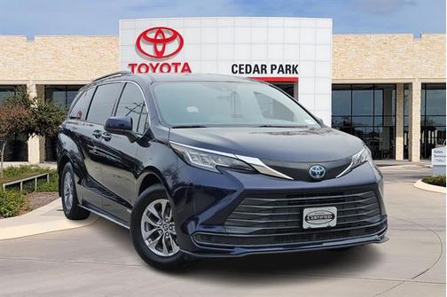 2021 Toyota Sienna LE