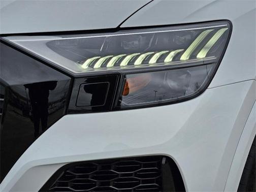 2024 Audi RS Q8 4.0T