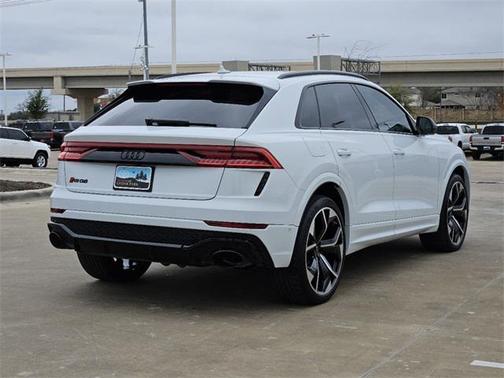 2024 Audi RS Q8 4.0T