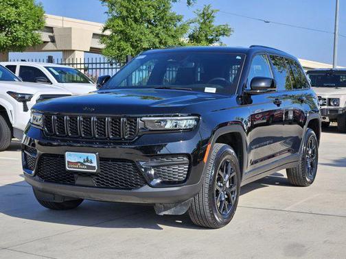 2024 Jeep Grand Cherokee Altitude