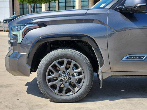 2025 Toyota Tundra Platinum