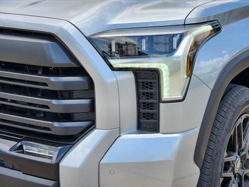 2025 Toyota Tundra Hybrid Limited