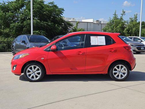 2014 Mazda Mazda2 Touring