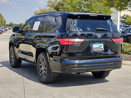 2023 Toyota Sequoia Platinum