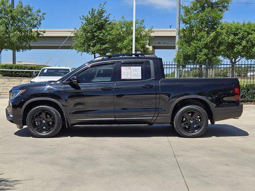 2023 Honda Ridgeline Black