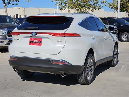 2024 Toyota Venza XLE