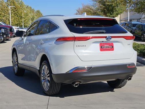 2024 Toyota Venza XLE