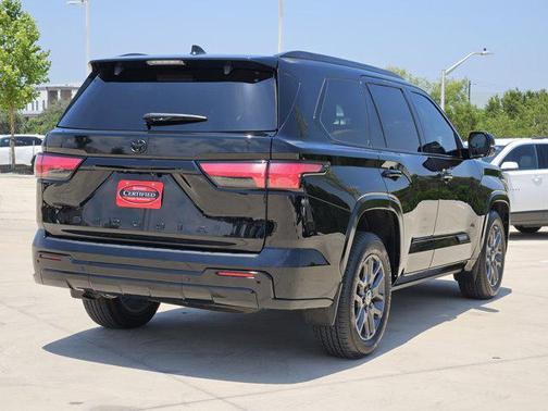 2024 Toyota Sequoia Platinum