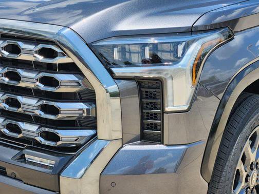 2025 Toyota Tundra Platinum
