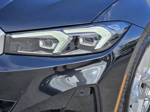 2025 BMW 330 i xDrive
