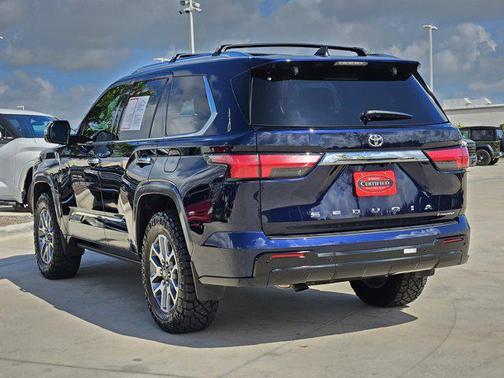 2025 Toyota Sequoia Base