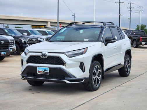 2025 Toyota RAV4 Hybrid SE