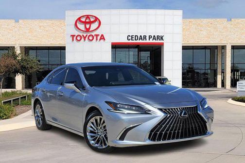 2025 Lexus ES 300h Ultra Luxury