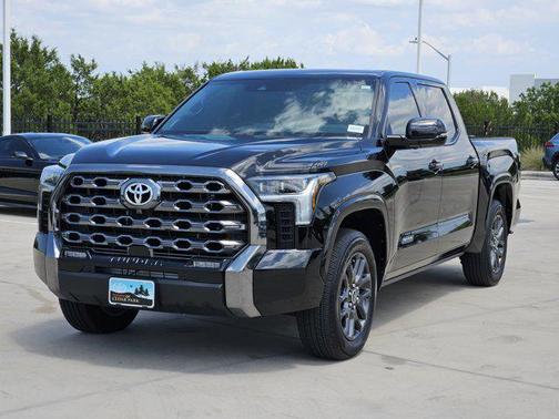 2023 Toyota Tundra Platinum