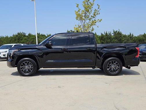 2023 Toyota Tundra Platinum