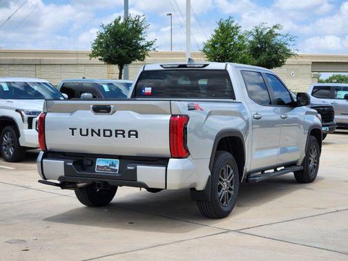 2025 Toyota Tundra SR5