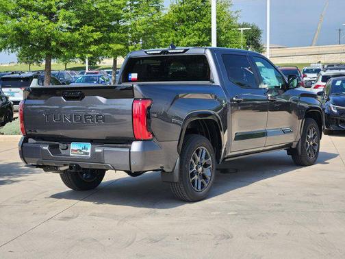 2025 Toyota Tundra Platinum