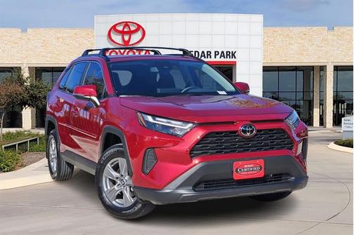 2025 Toyota RAV4 XLE