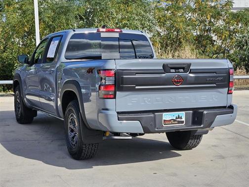 2025 Nissan Frontier PRO-4X