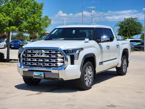 2025 Toyota Tundra Hybrid 1794 Edition