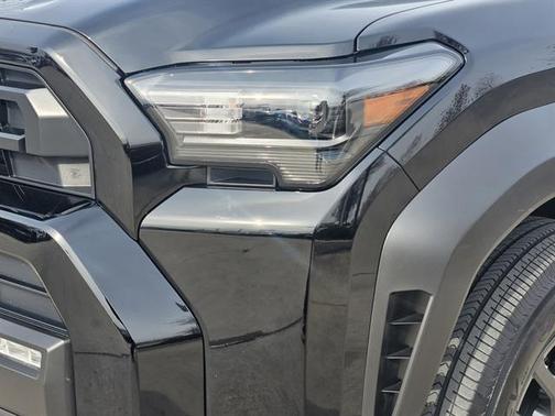 2025 Toyota 4Runner TRD Off Road