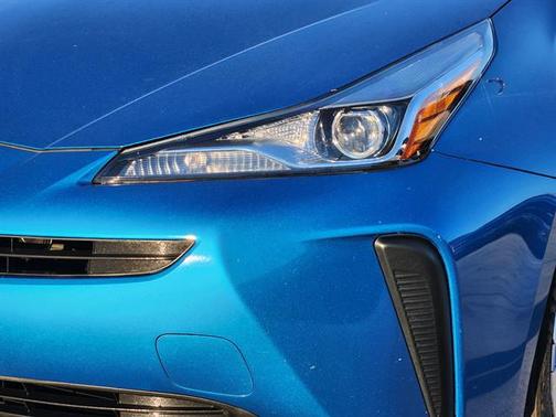 2022 Toyota Prius L