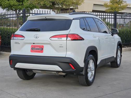 2023 Toyota Corolla Cross LE